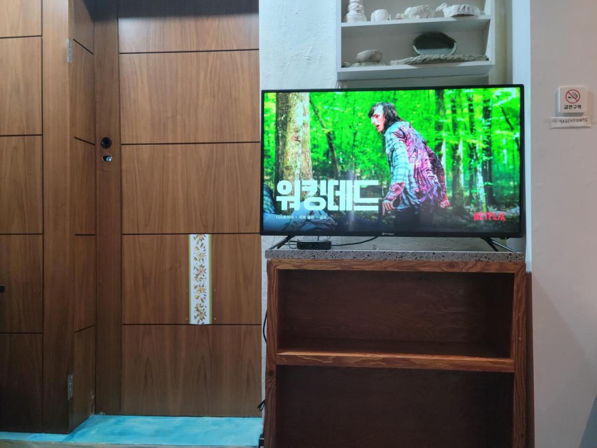 Jeju Vision House Hotel ภายนอก รูปภาพ