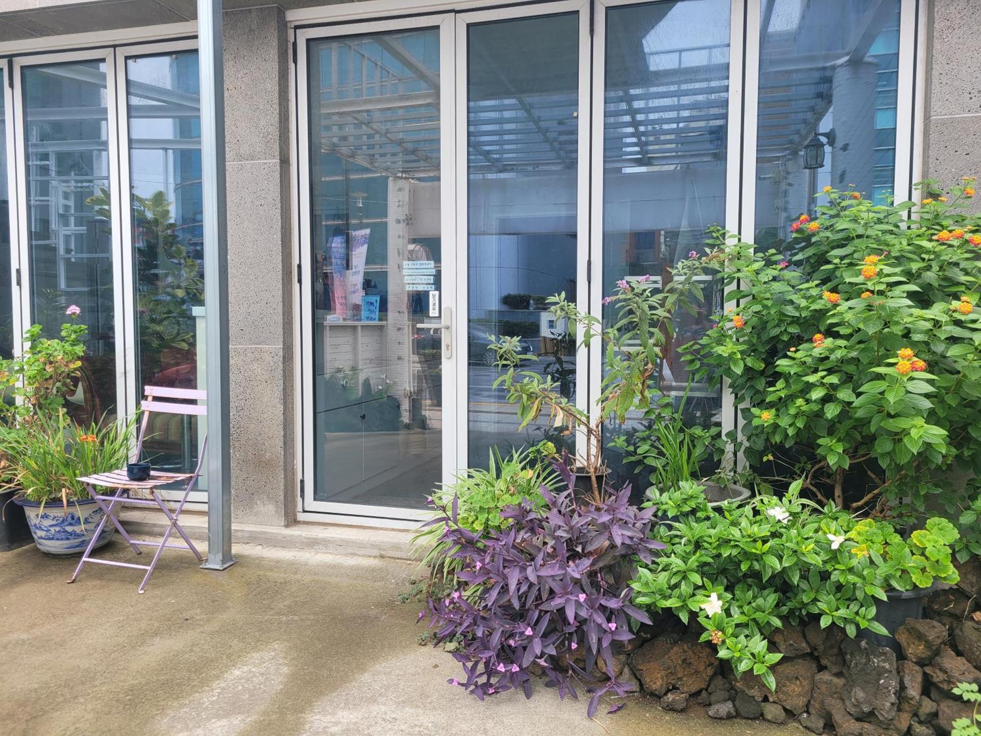 Jeju Vision House Hotel ภายนอก รูปภาพ