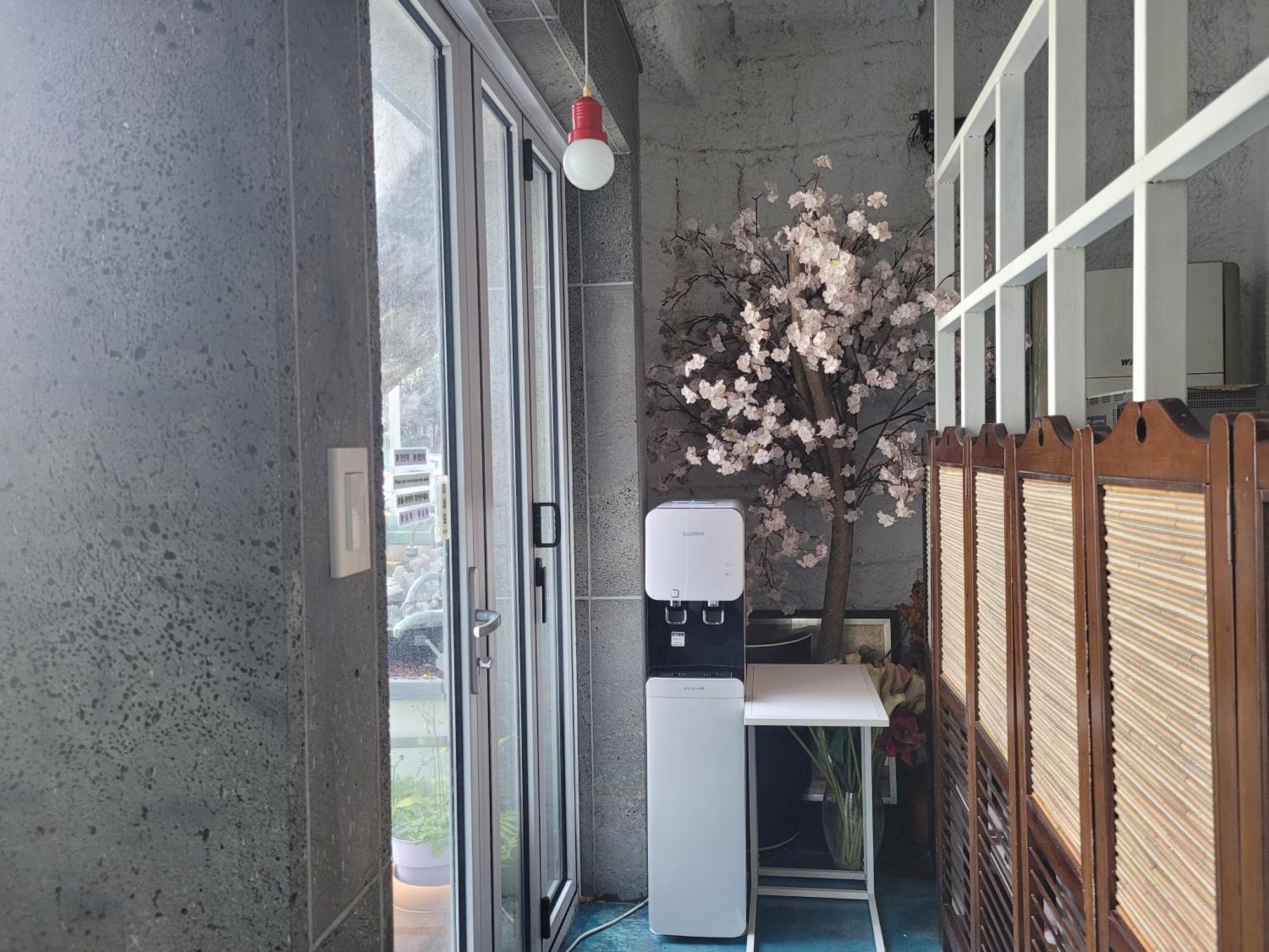 Jeju Vision House Hotel ภายนอก รูปภาพ